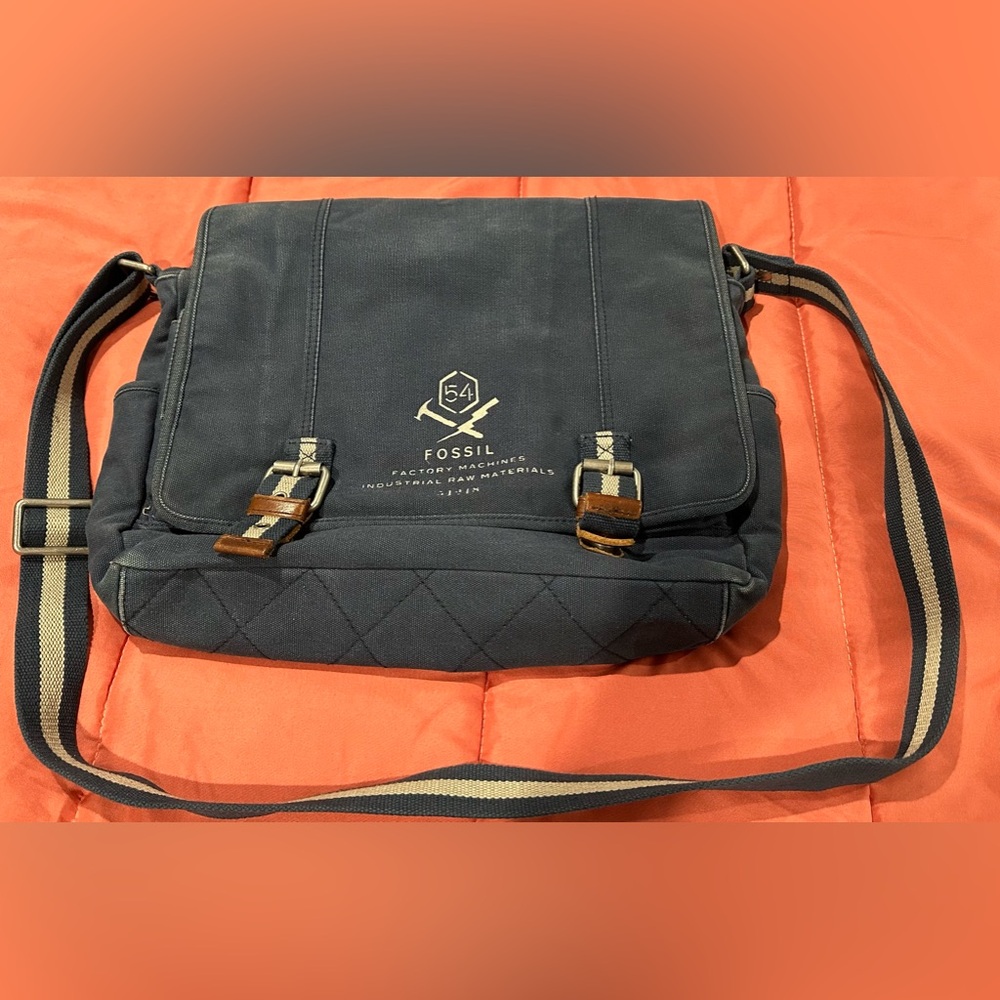 Fossil Bag